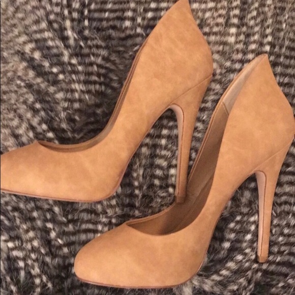 Aldo Fawson Camel Pumps - Picture 1 of 4